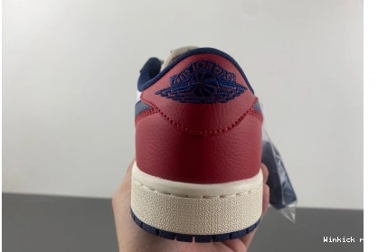 JORDAN Low AIR 1 0820